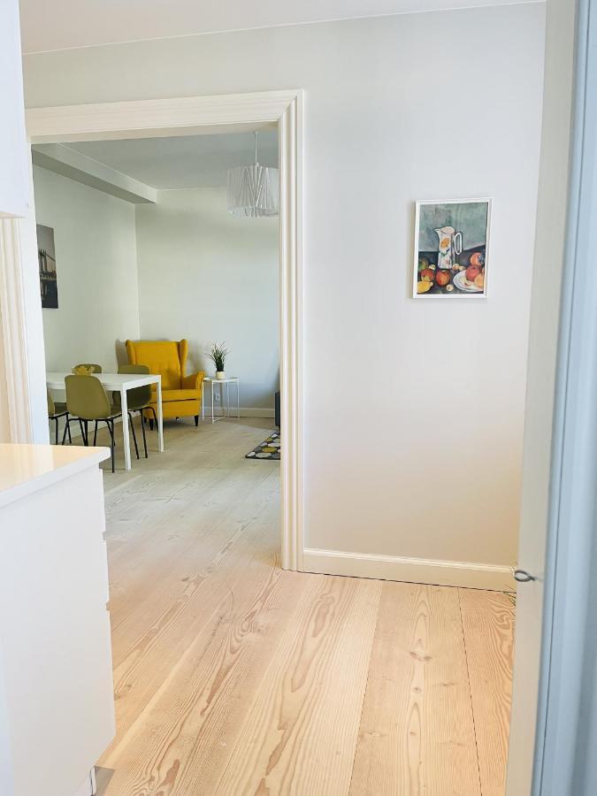 Aday - 2 Bedroom Apartment With Patio Aalborg Buitenkant foto