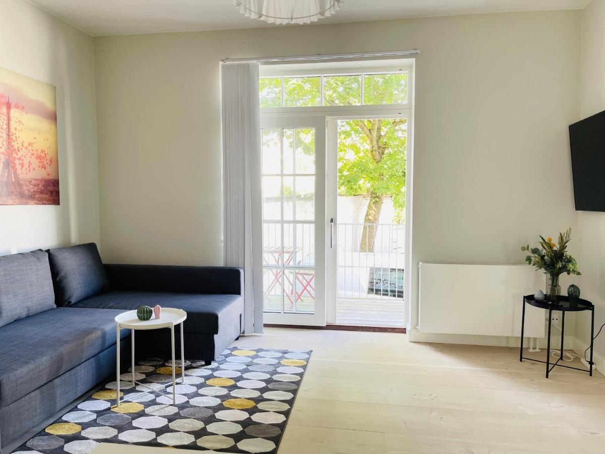 Aday - 2 Bedroom Apartment With Patio Aalborg Buitenkant foto