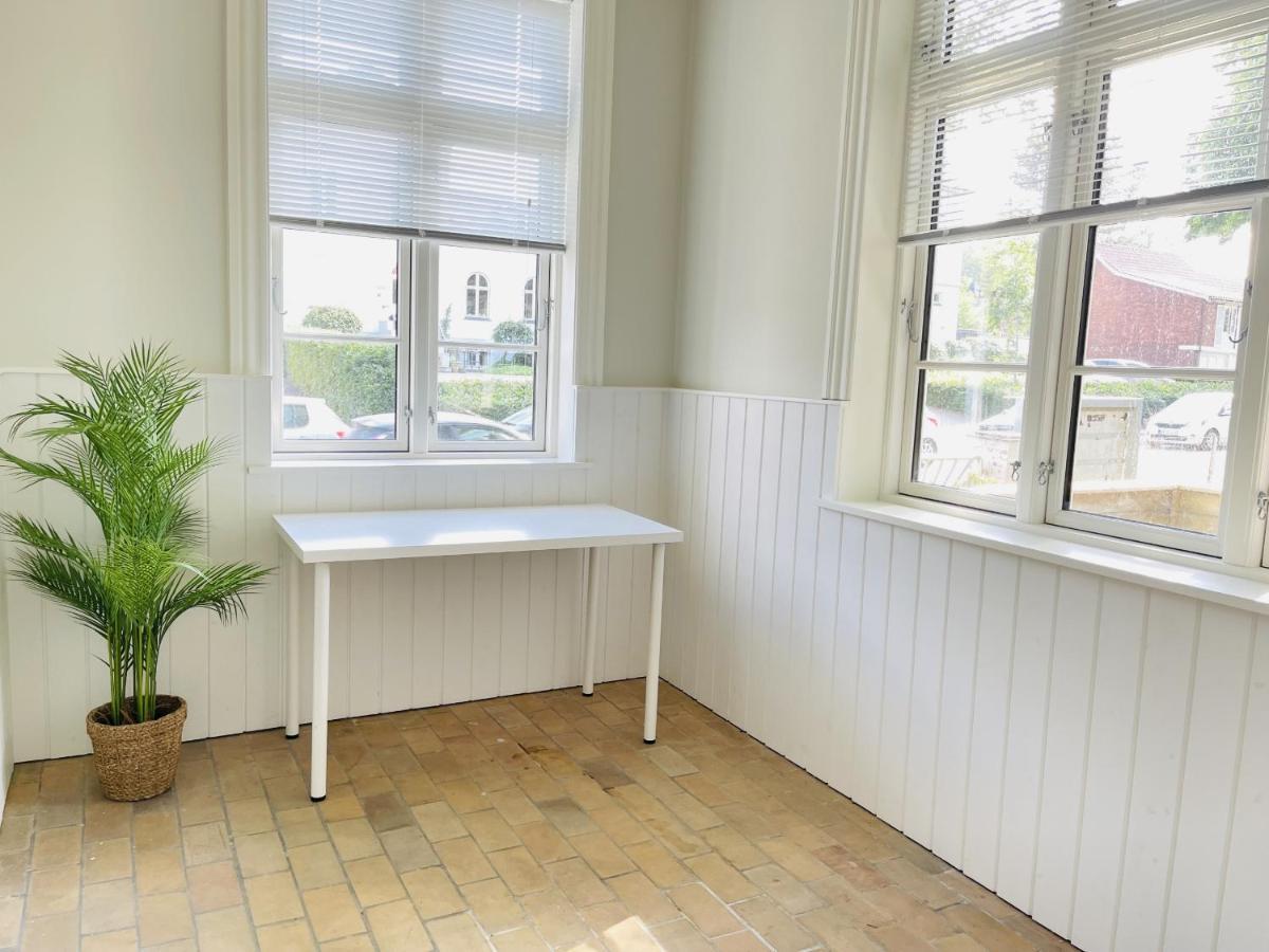 Aday - 2 Bedroom Apartment With Patio Aalborg Buitenkant foto